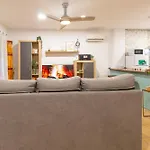 Apartman La Petite Maison De Nadette 2 *
