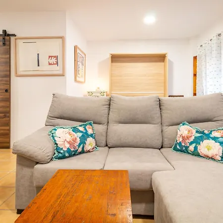 La Petite Maison De Nadette 2 Apartment *