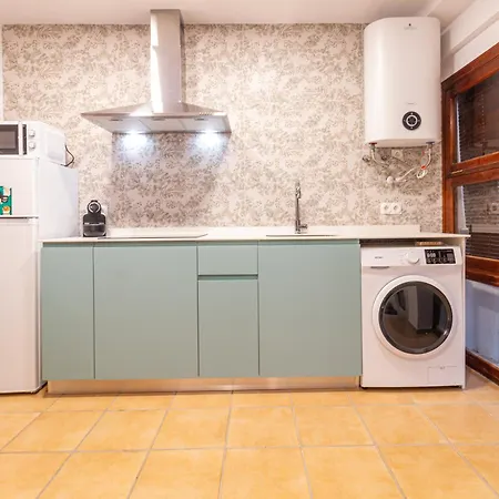 Apartment La Petite Maison De Nadette 2