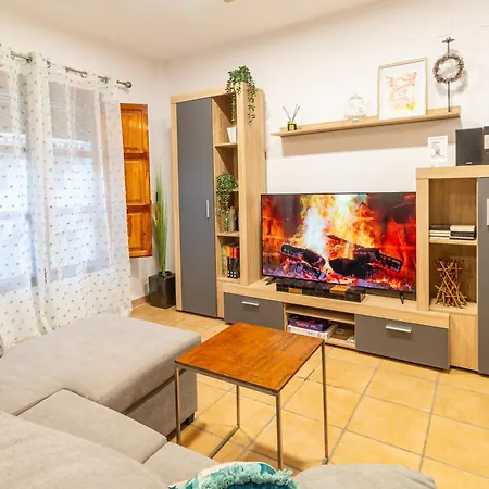 La Petite Maison De Nadette 2 Apartment Gandia