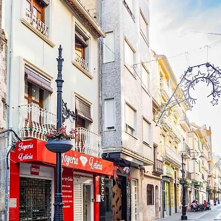 아파트 La Petite Maison De Nadette 2 *