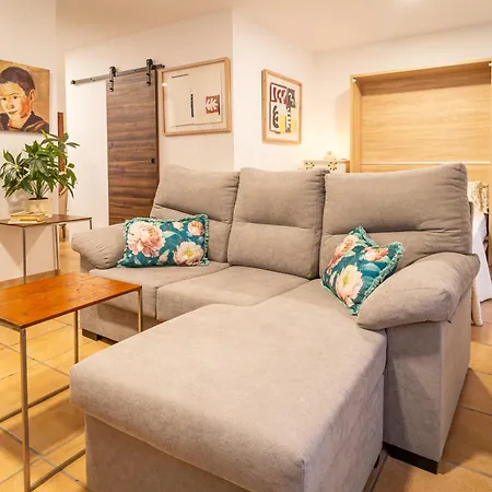 דירה La Petite Maison De Nadette 2 גאנדיה