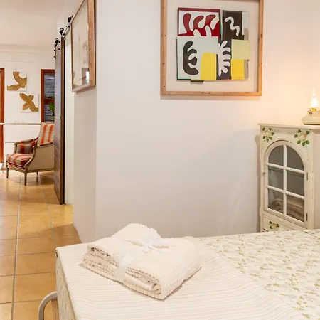 דירה La Petite Maison De Nadette 2 גאנדיה